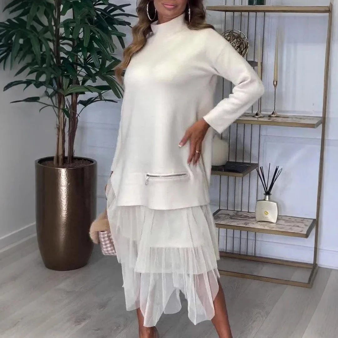 Vestido Mariana Com Detalhes Em Tule- Valoriza a feminilidade e traz charme Ășnico ao seu visual.