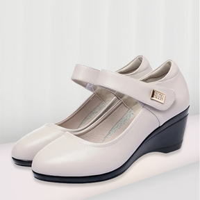 Sandália Ortopédica Feminina - Manuella- Descubra o equilíbrio perfeito entre estilo e conforto +Frete Grátis