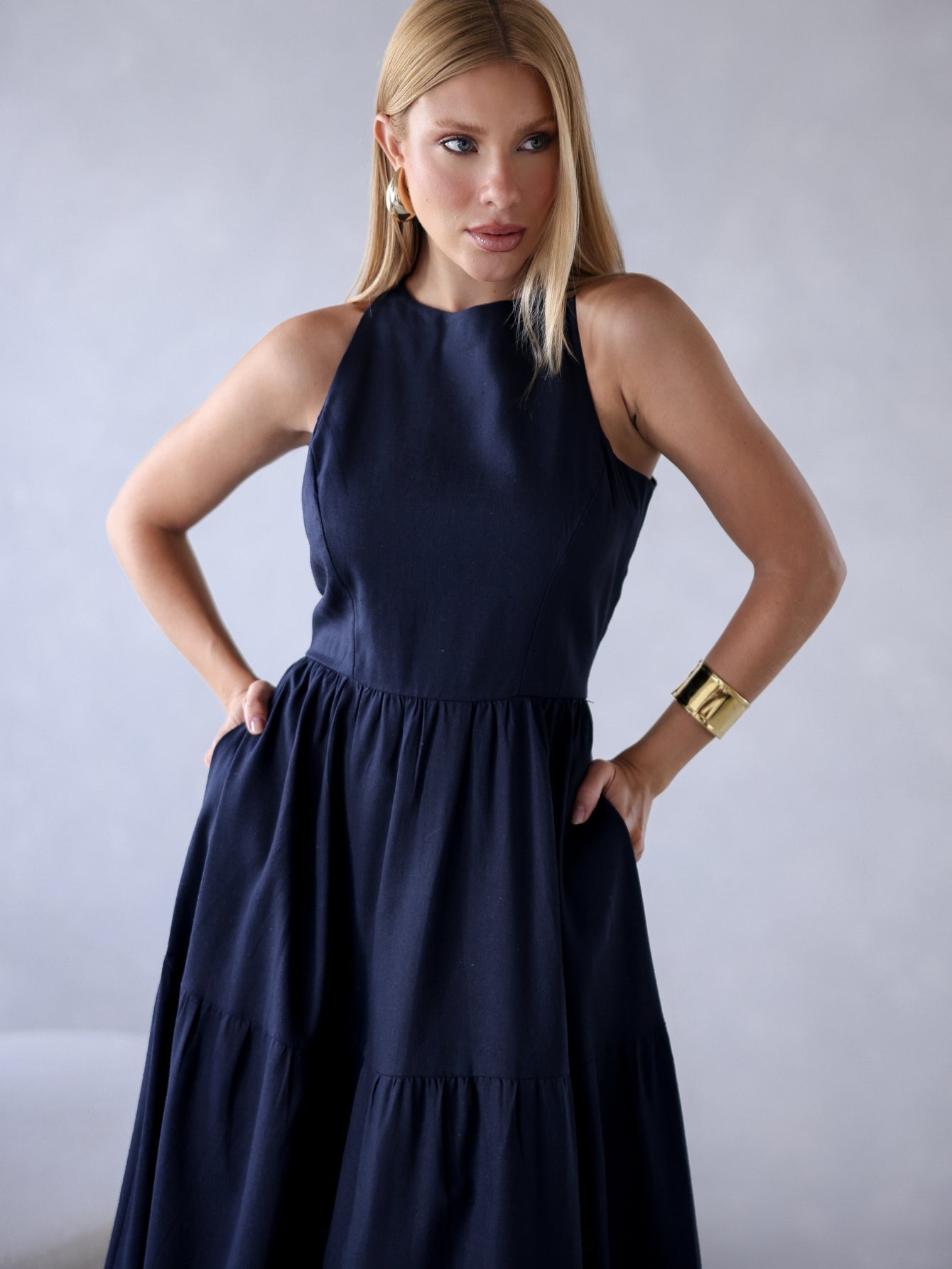 Vestido de Linho Sofia- A Combinação perfeita entre estilo e conforto + Frete Grátis