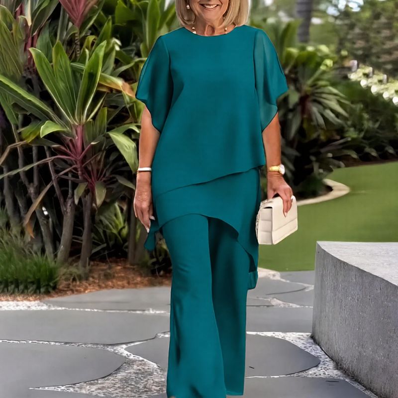 Conjunto Letícia- Blusa com Sobreposição e Calça Minimalista