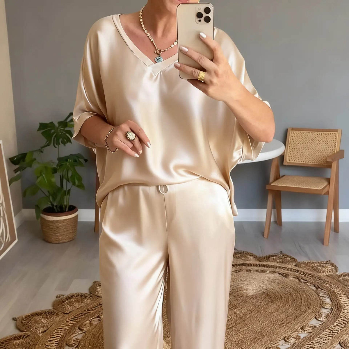 Conjunto Maisa- Sofisticação e Conforto- Perfeito para quem busca estilo sem complicação