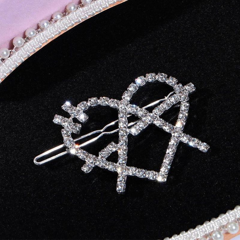 Rhinestone Heart Shape Silvery Hair Claws Women Alloy fashion Head Ornament Hot Sale Harajuku Female Accessorie Crystal Barrette - Descont Express